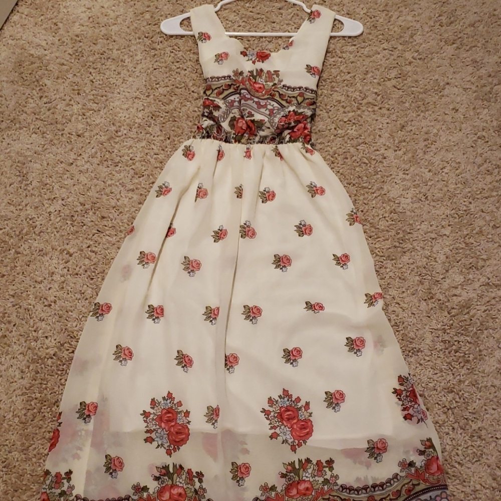 Medium long floral silk chiffon maxi dress